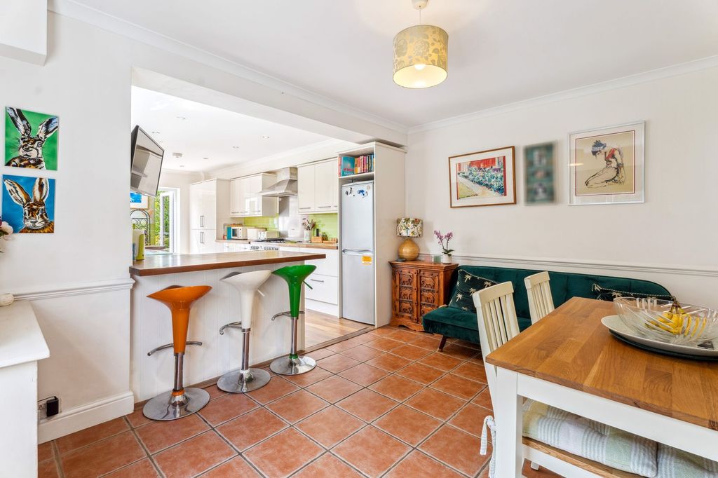 Property photo 3 of 19 Photo 5