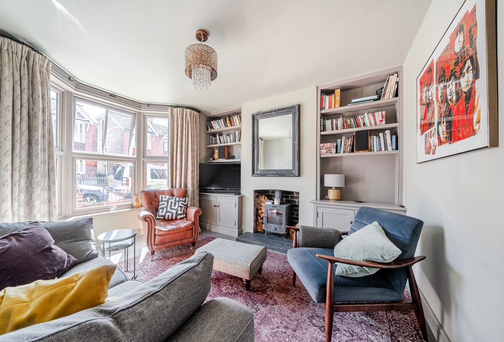 Property photo 1 of 14 1419926-2-69d4F01...