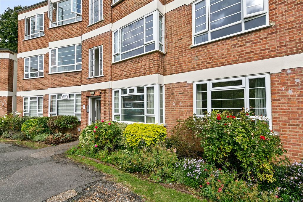 Property photo 1 of 8 Picture No. 13