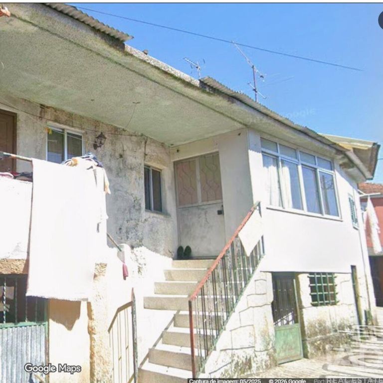 Property photo 2 of 28