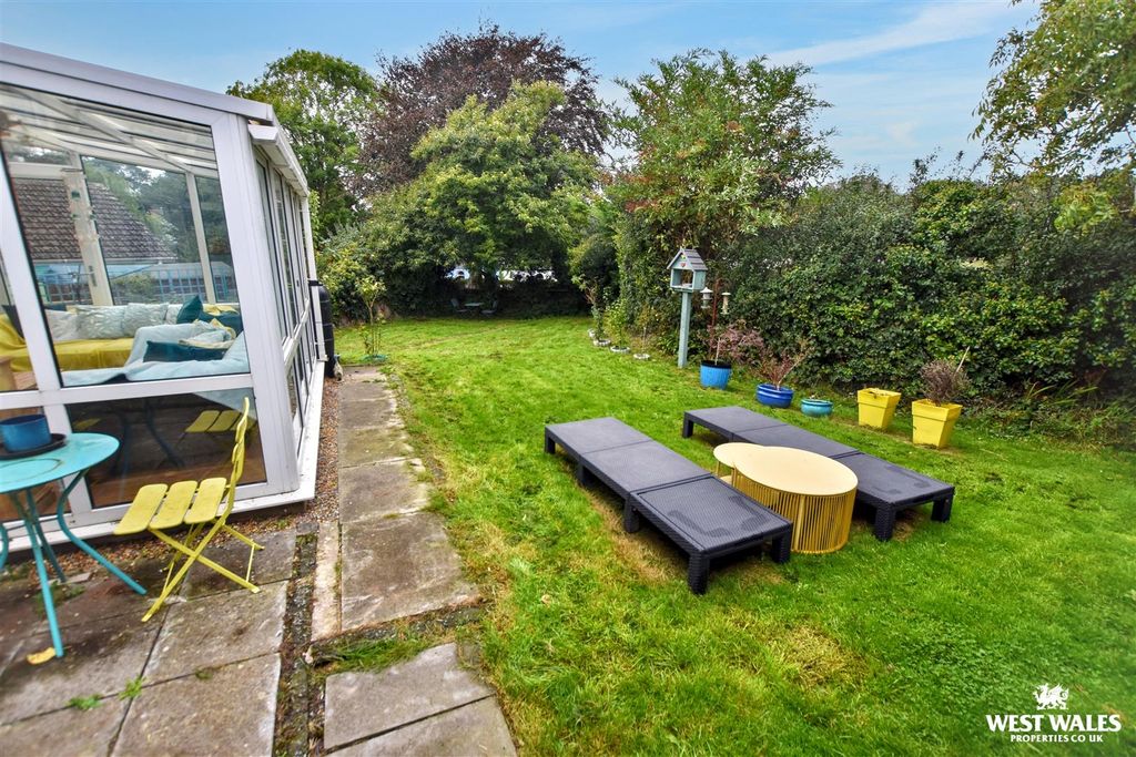 Property photo 3 of 26 22.Jpg