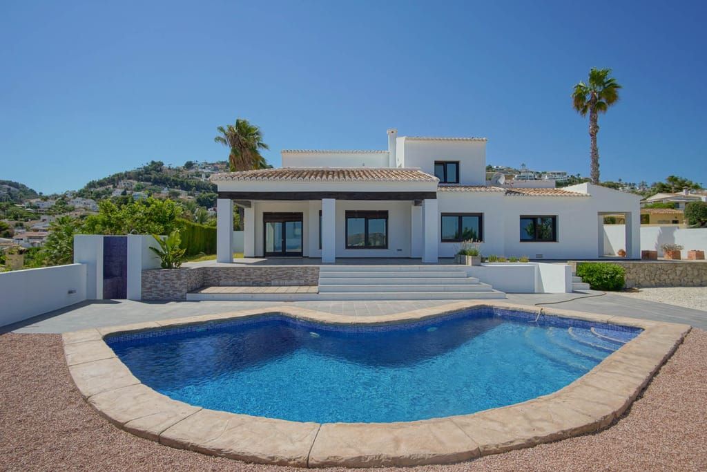 Property photo 1 of 25 Moraira Villa Esmorv131 1
