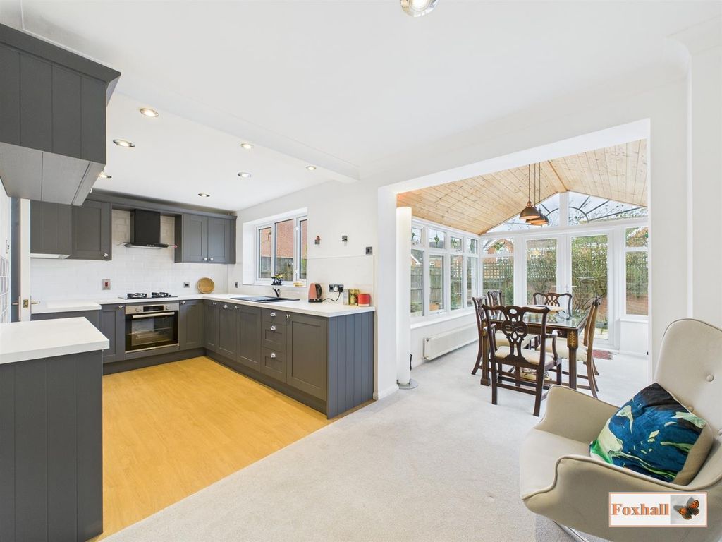 Property photo 2 of 26 Kitchen Breakfast Room / Snug / Sun Room