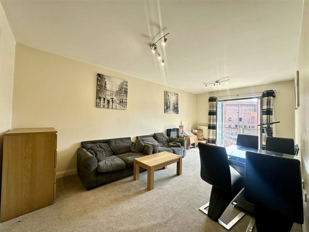 Property photo 2 of 9 Picture No. 07