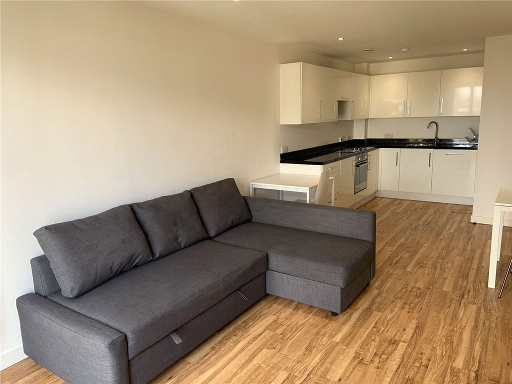 Property photo 1 of 5