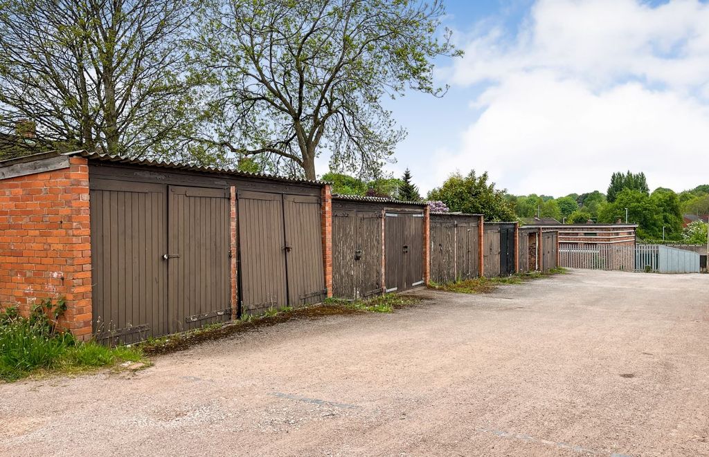 Property photo 3 of 3