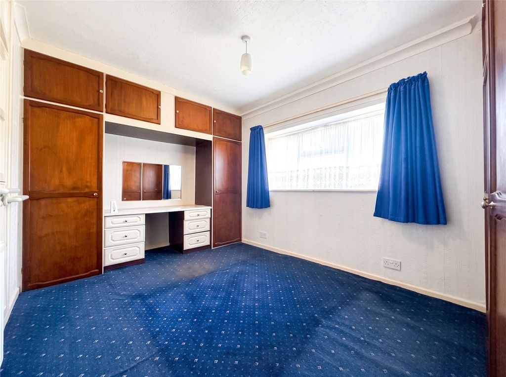 Property photo 3 of 17 Picture No. 36