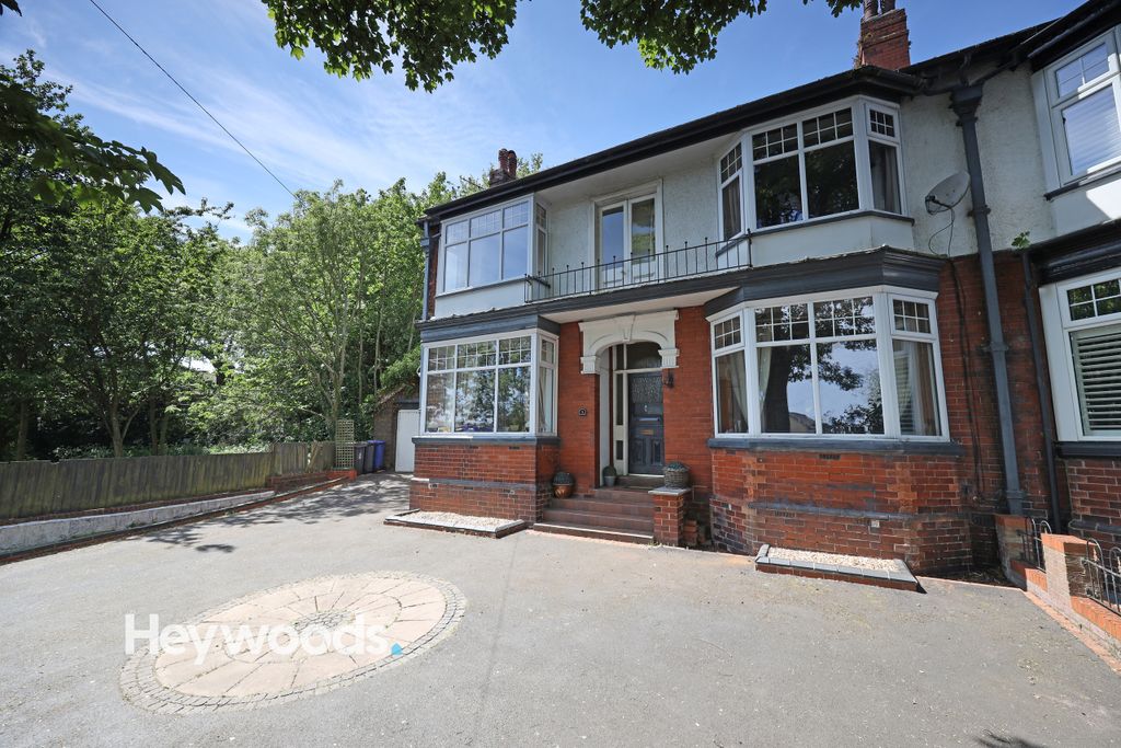 Property photo 1 of 68 0F1A7235