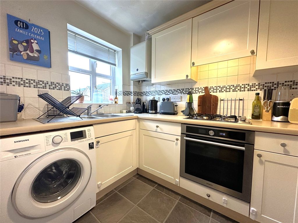 Property photo 2 of 20 Picture No. 05