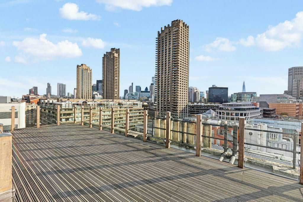 Property photo 1 of 12 Roof Terrace