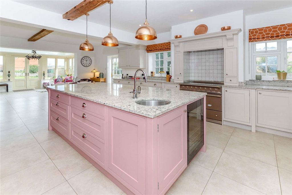 Property photo 3 of 19 Picture No. 22