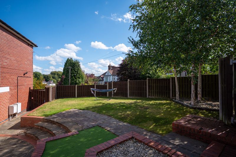 Property photo 3 of 23 Wraparound Garden