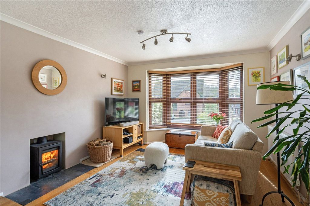 Property photo 2 of 24 Sitting Room