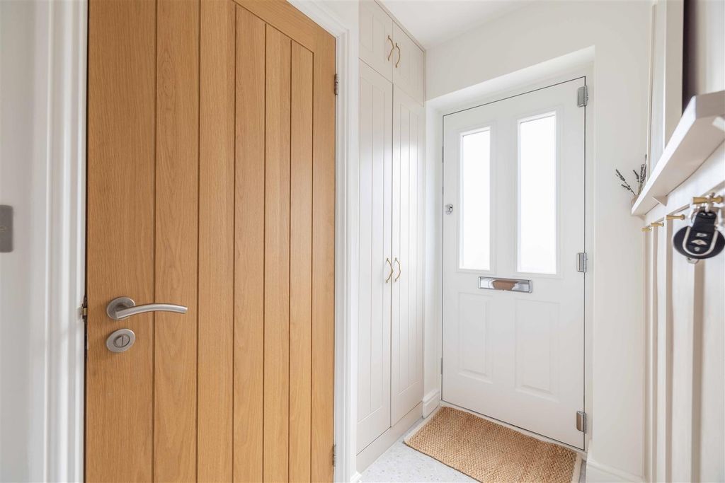 Property photo 3 of 23 15U (21 Of 30).Jpg