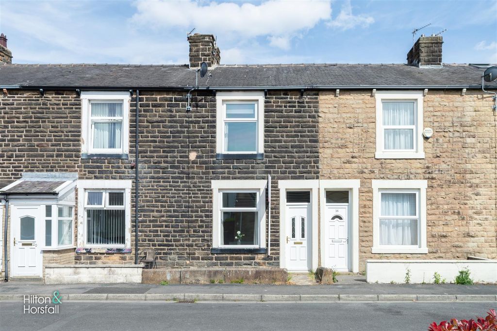 Property photo 1 of 10 Duckworth Street