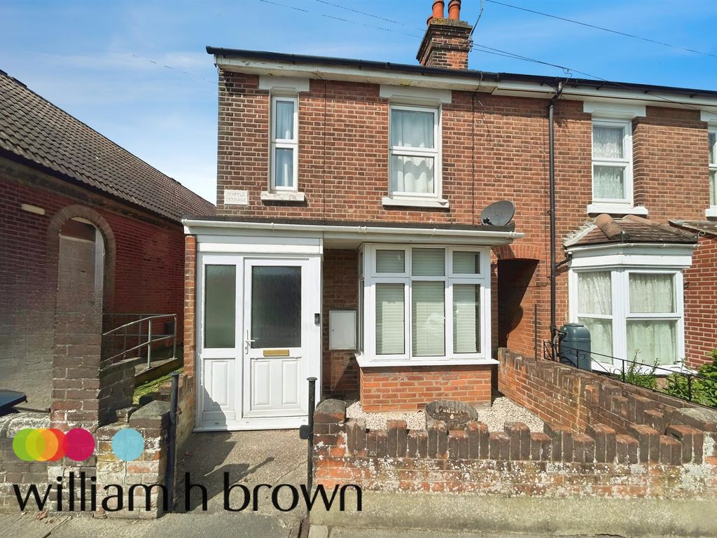 Property photo 1 of 11