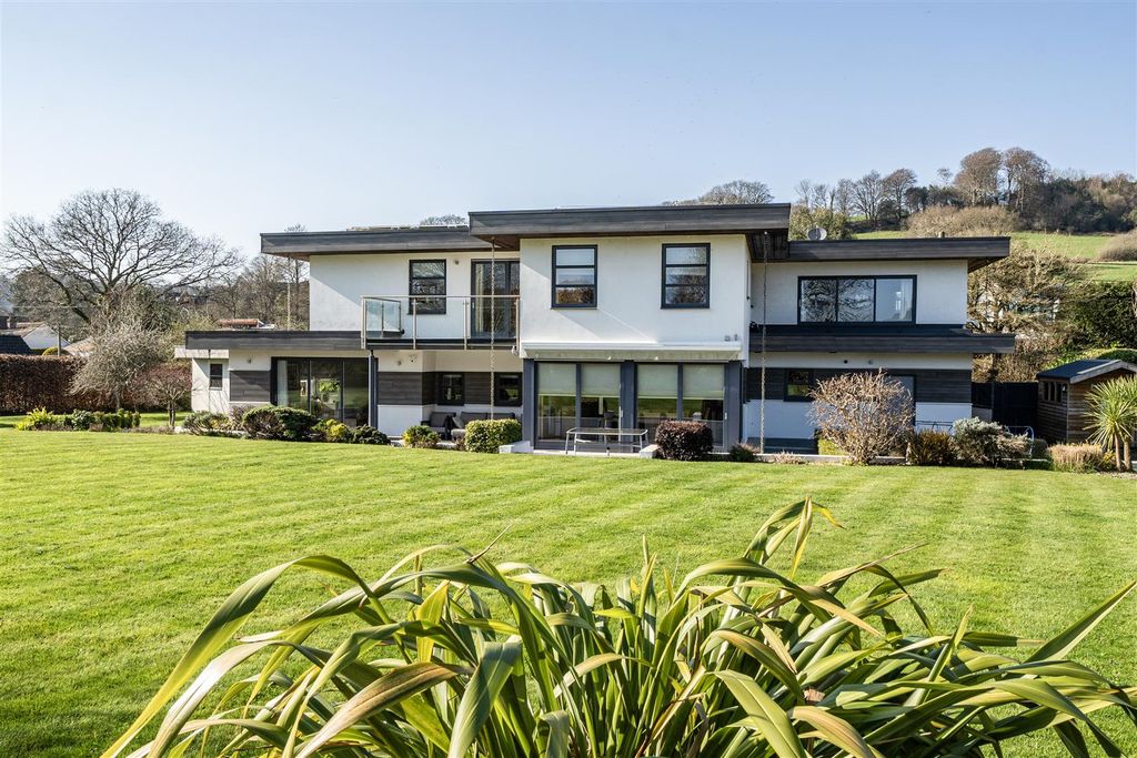 Property photo 1 of 27 The Property