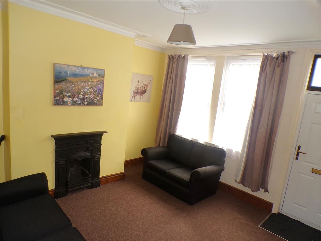 Property photo 3 of 11 100_6794.Jpg