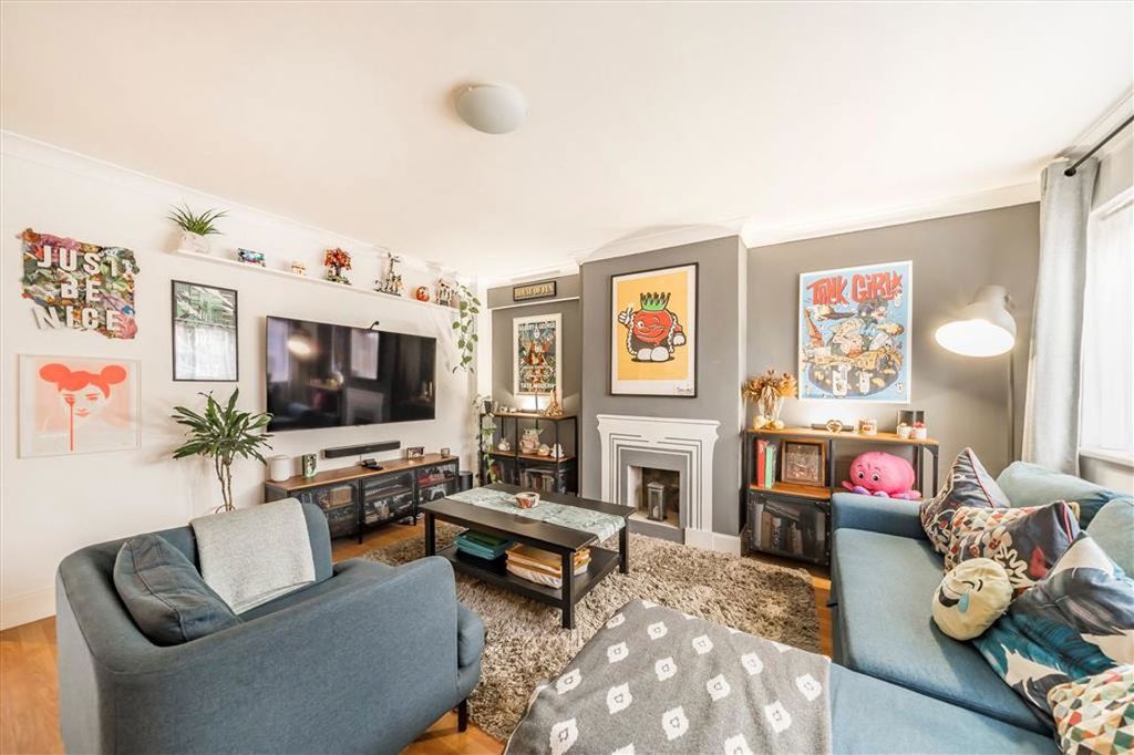 Property photo 3 of 9