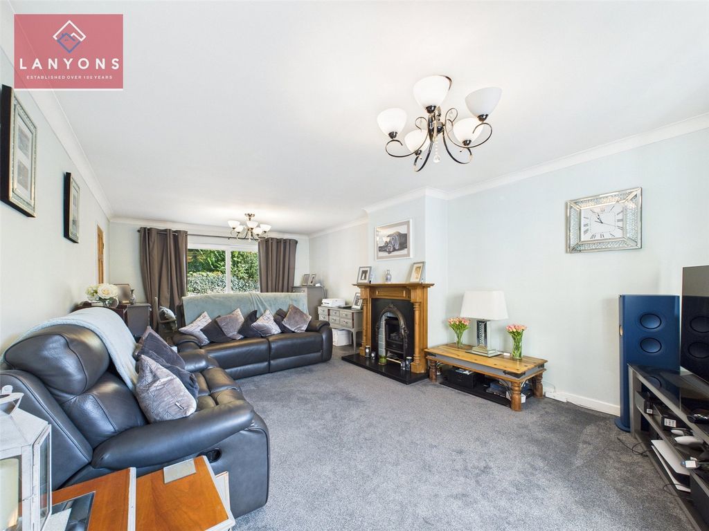 Property photo 3 of 15 Picture No. 14