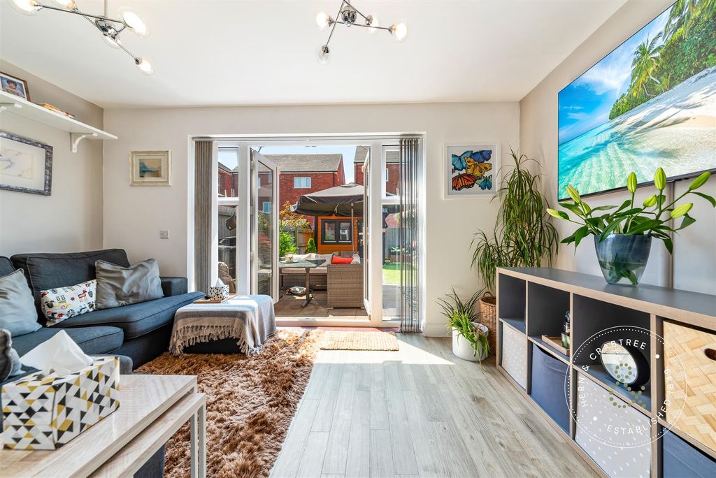 Property photo 2 of 29 Rhodri-Morgan-Way-14.Jpg