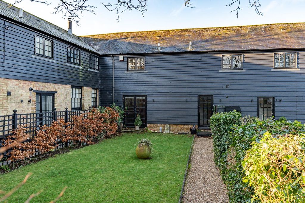 Property photo 2 of 35 External-Smalll-10.Jpg