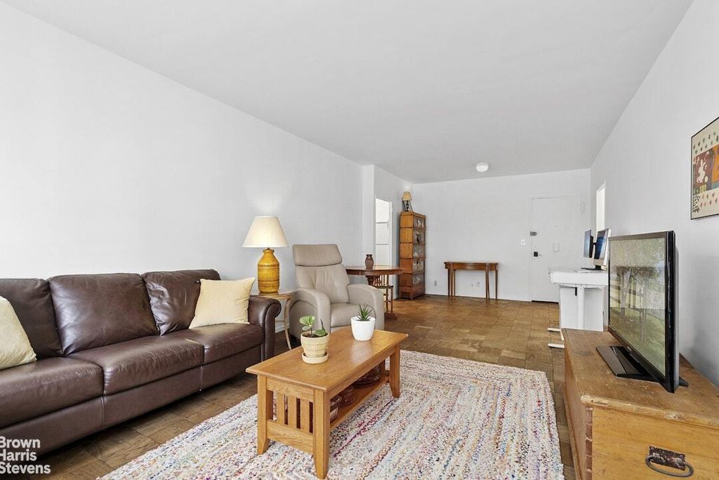 Property photo 3 of 10 <Alttext/>