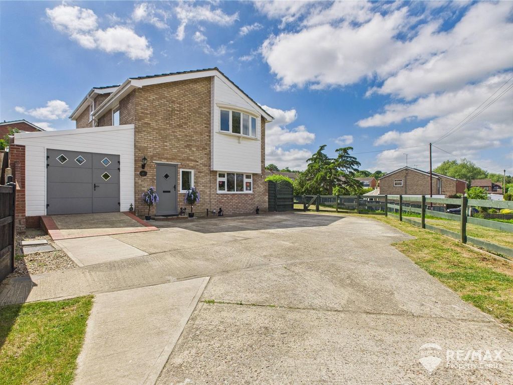 Property photo 1 of 41 Cam02842G0-Pr0213-Still001.Jpg