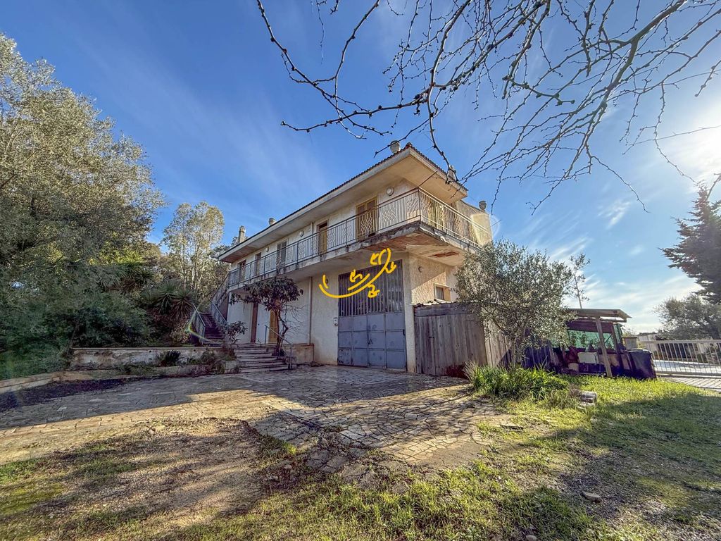 Property photo 1 of 49
