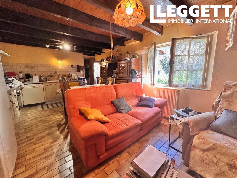 Property photo 2 of 10