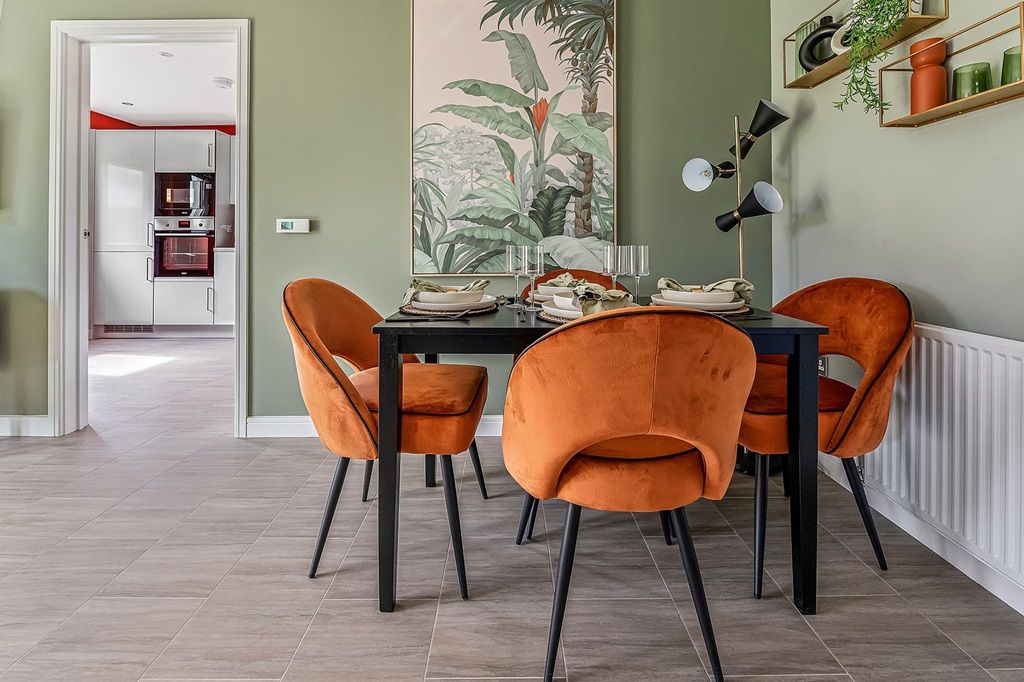 Property photo 3 of 10 And Space For Dining