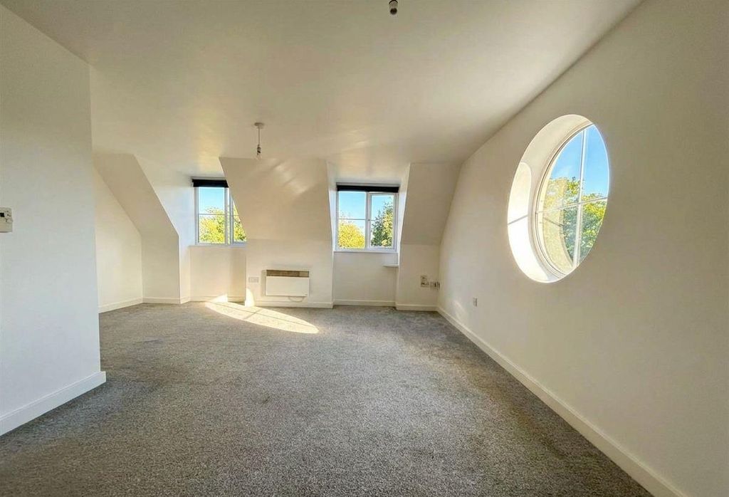 Property photo 2 of 8 Cas1.Jpg