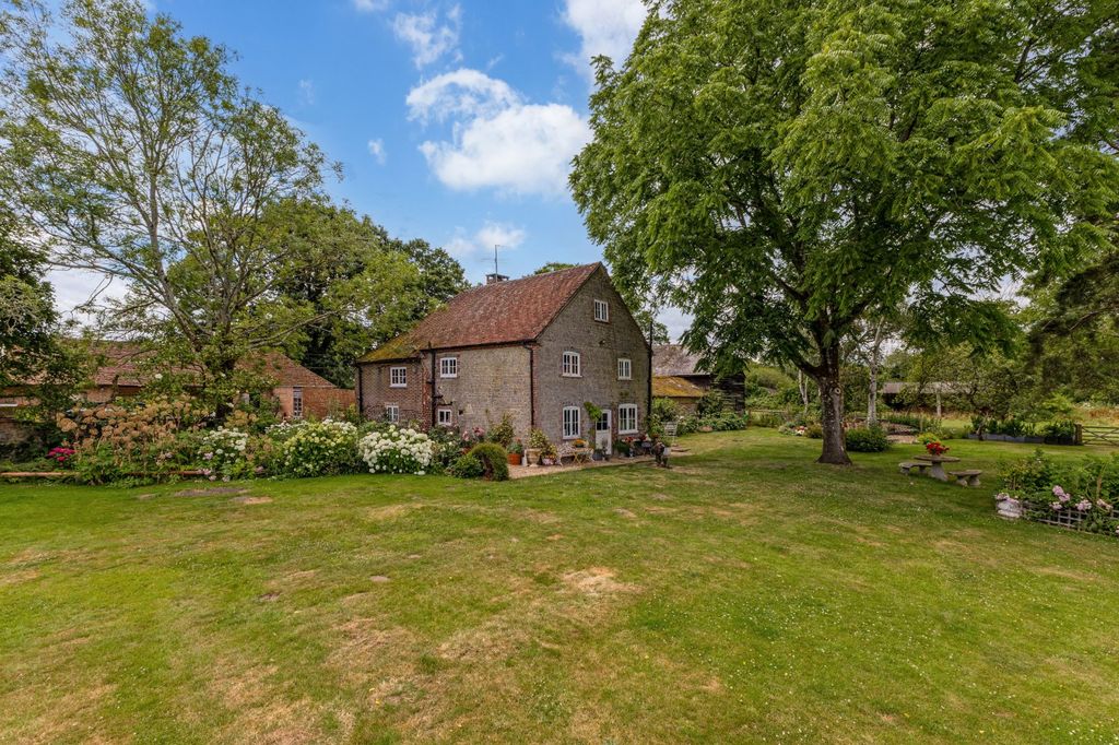 Property photo 1 of 24 Coldwaltham Farm