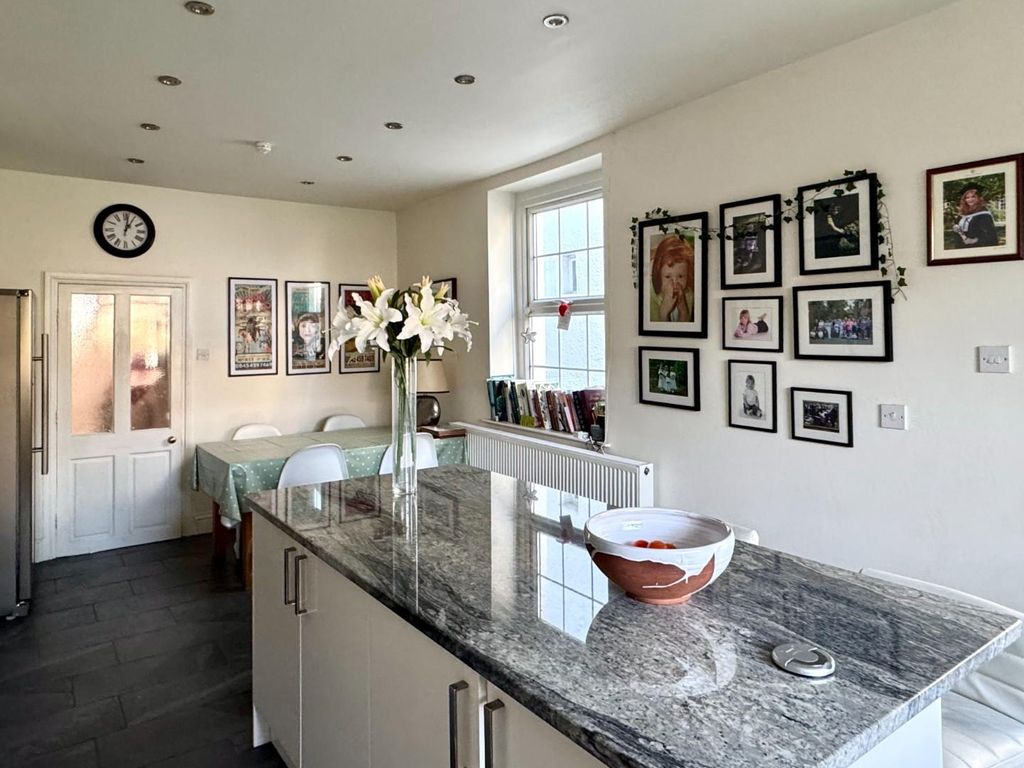 Additional image 7 of 4 bed terraced house for saleWindsor Terrace, Penarth CF64