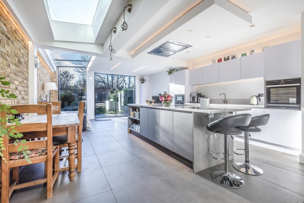 Property photo 1 of 11 Kitchen/Breakfast Room