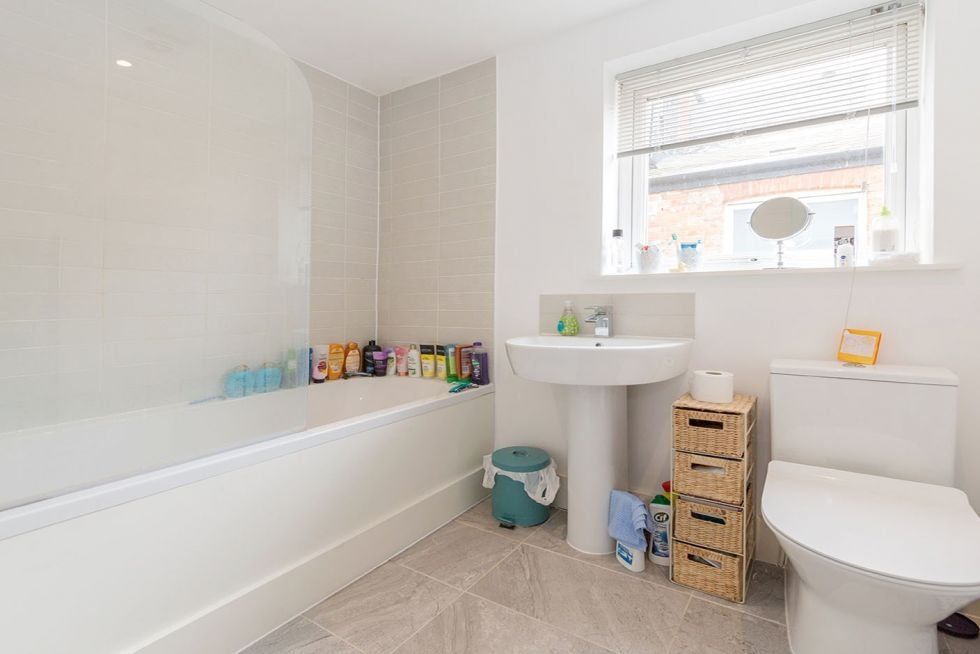 Property photo 2 of 4