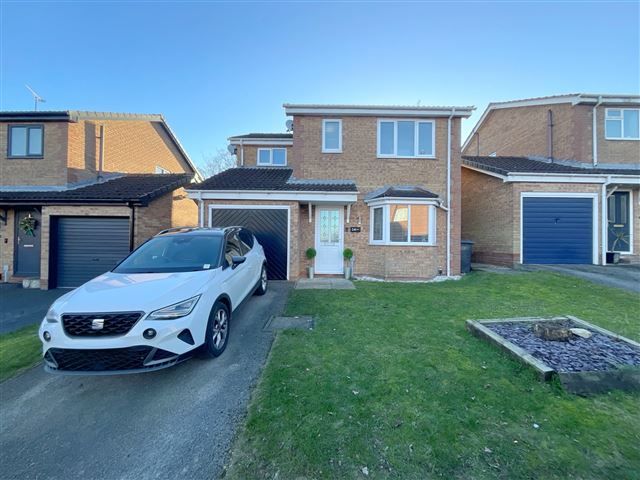 Property photo 1 of 21 Front