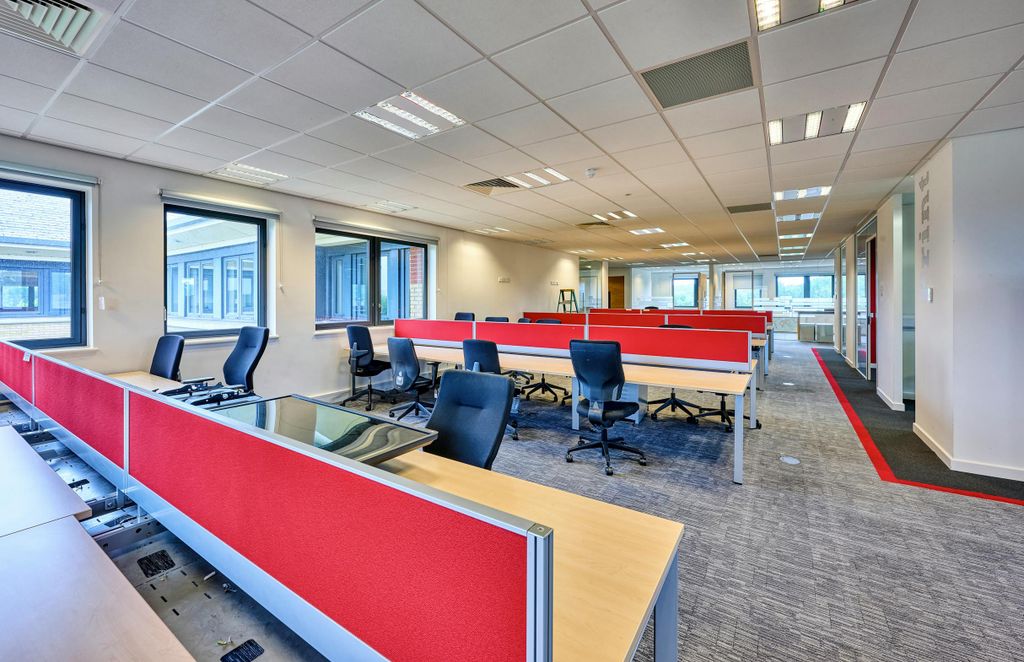 Property photo 3 of 10 2500 The Crescent Office Space 1.Jpg