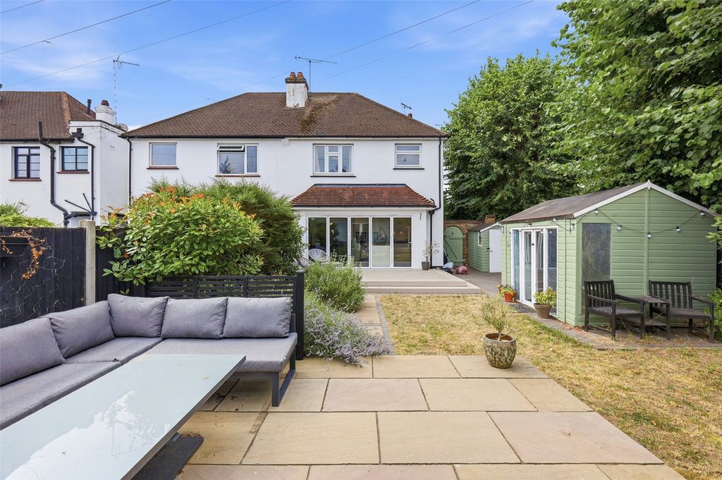 Property photo 3 of 22 Picture No. 28