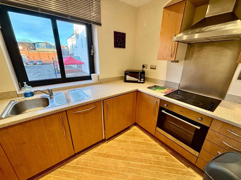 Property photo 2 of 10 Picture No. 08