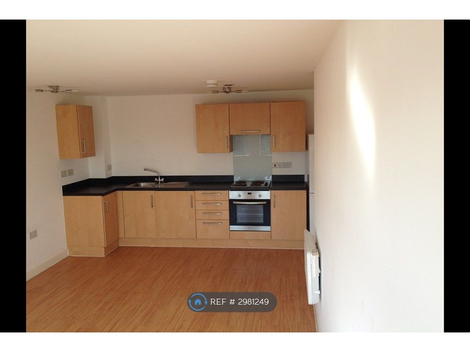 Property photo 1 of 5 Kitchen