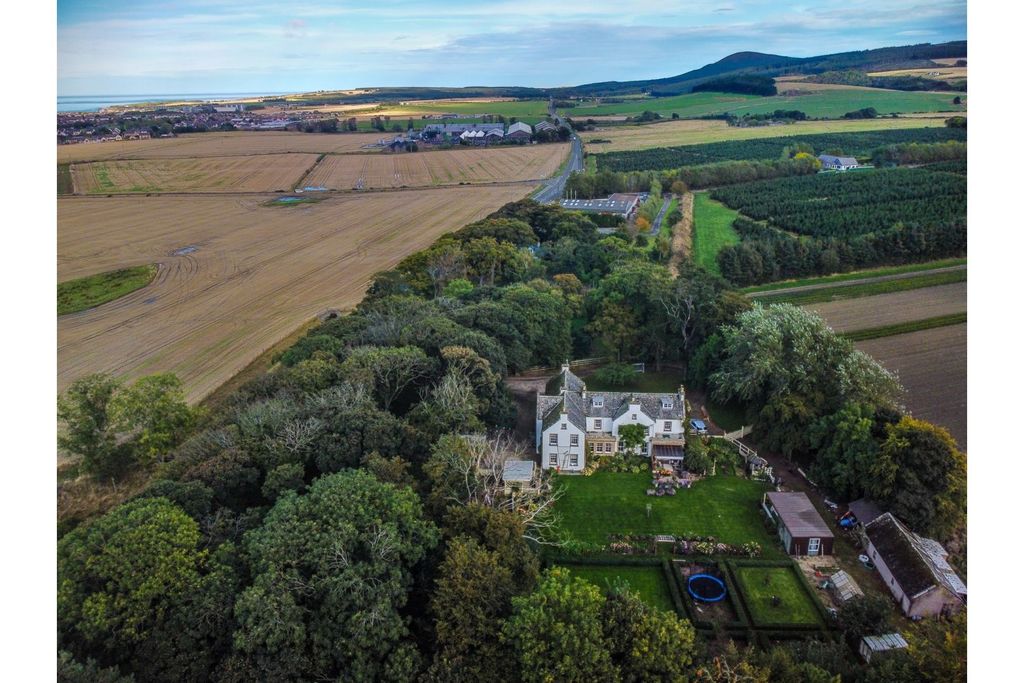 Property photo 2 of 17 Aerial View