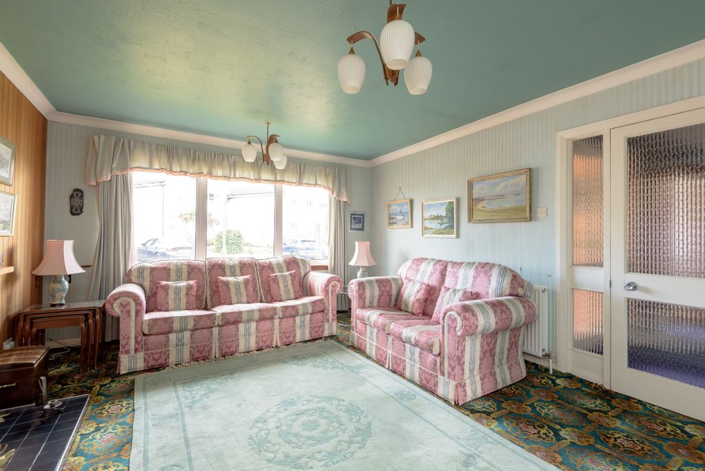 Property photo 3 of 30 Property Image 3