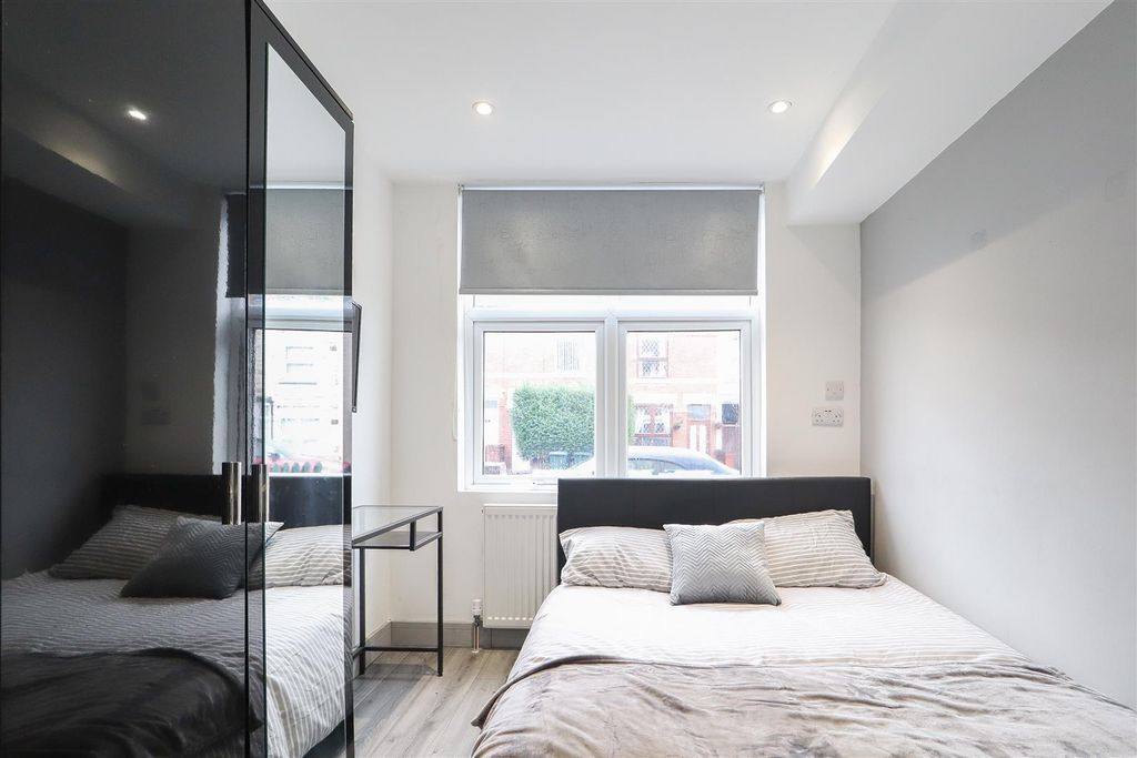 Property photo 1 of 6 Img_7025.Jpg