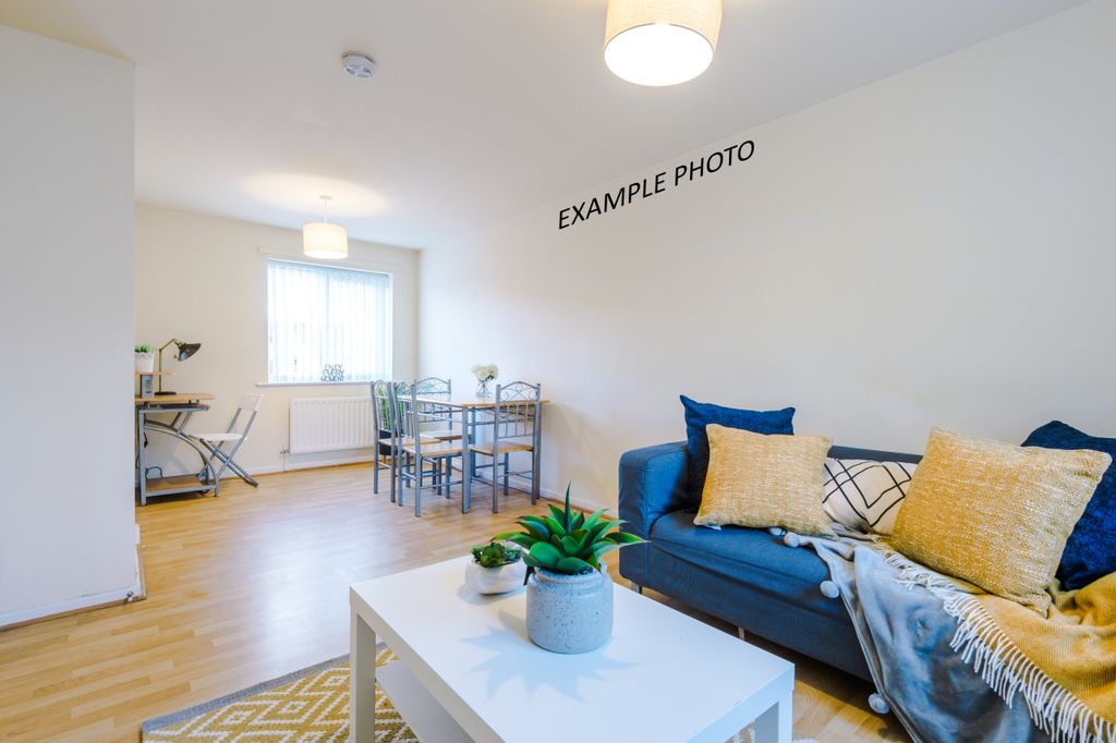 Property photo 1 of 8 86 Lloyd Mansions Example Living Room 1