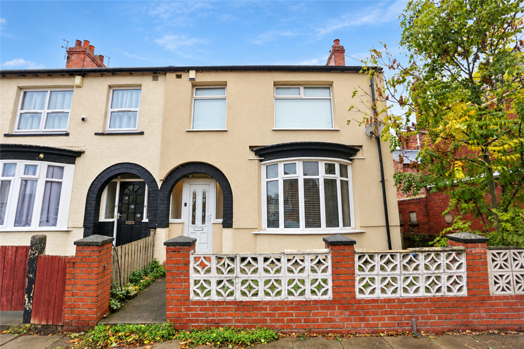 Property photo 1 of 18