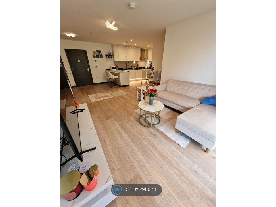 Property photo 2 of 10