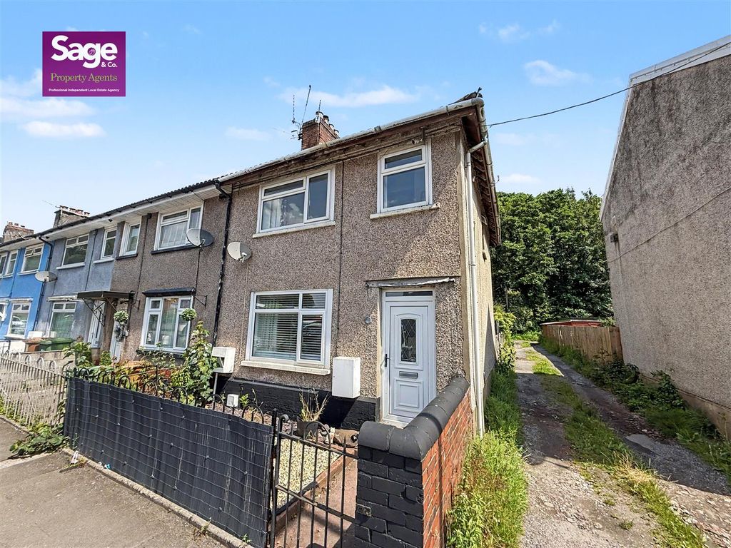 Property photo 1 of 23