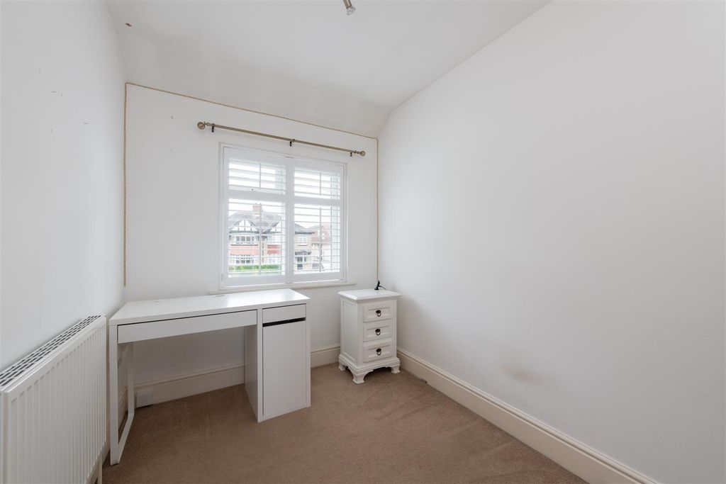 Additional image 12 of 3 bed terraced house for saleLinden Way, London N14