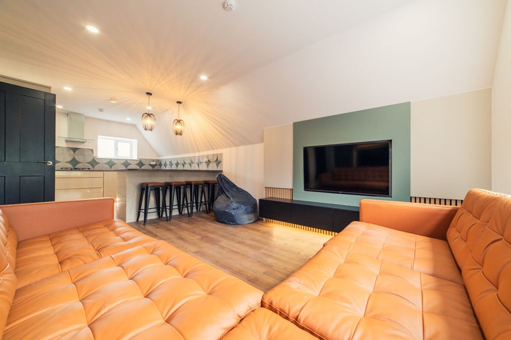 Property photo 2 of 16 Another Student Property From Award Winning Cps Ho